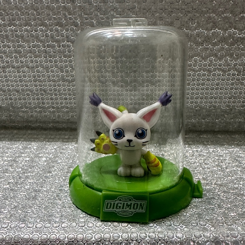 Digimon figures